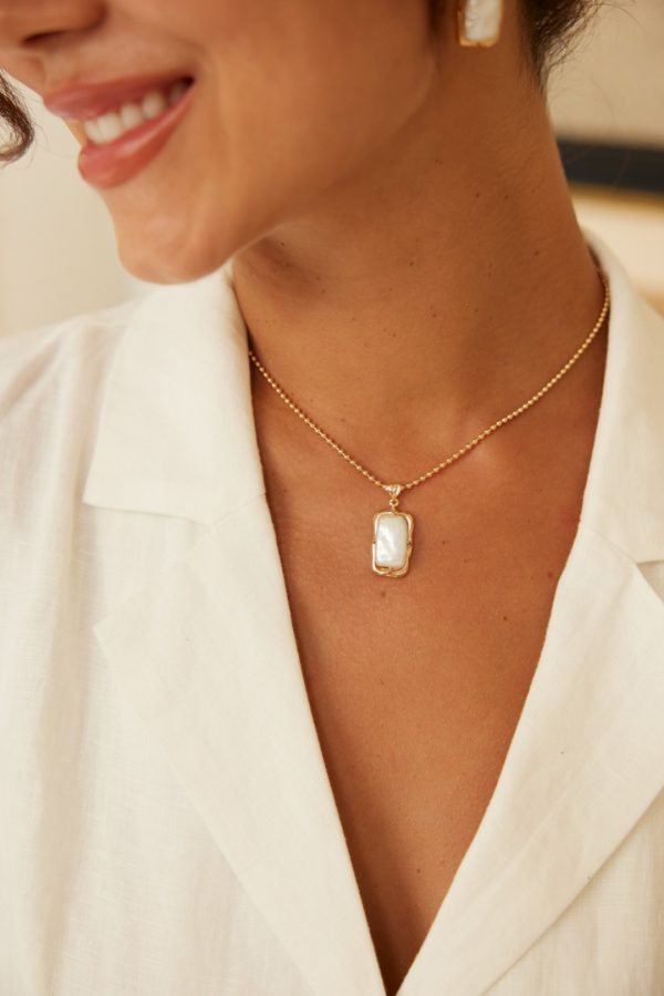 Natural Pearl Necklace
