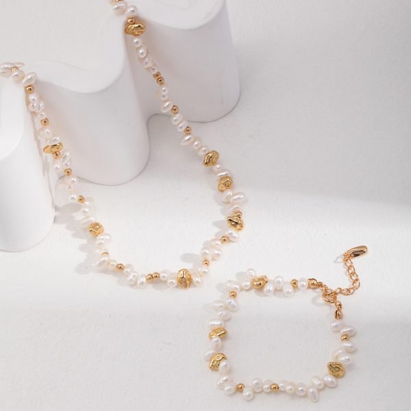 Natural Pearl Necklace