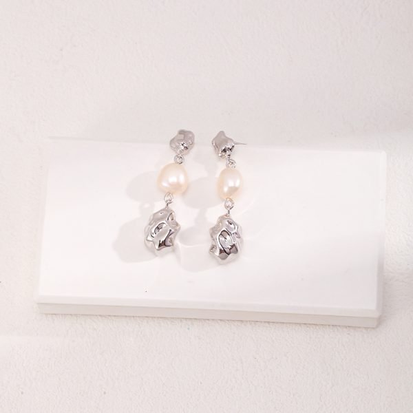 Natural Pearl Earrings
